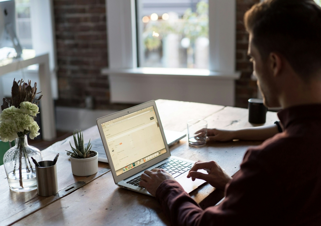 bench-accounting-C3V88BOoRoM-unsplash bench-accounting-C3V88BOoRoM-unsplash